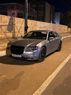 کرایسلەر 300
